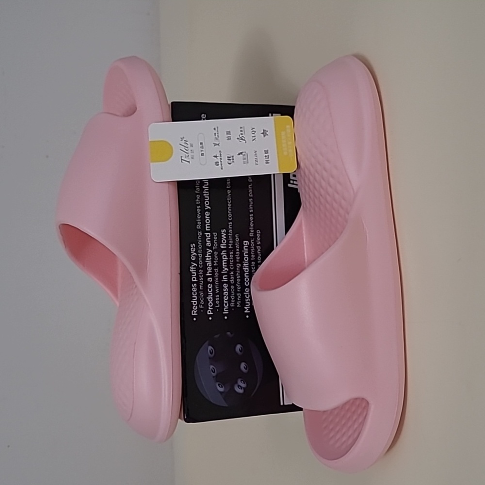 Women's slippers. - Picture 8 of 8